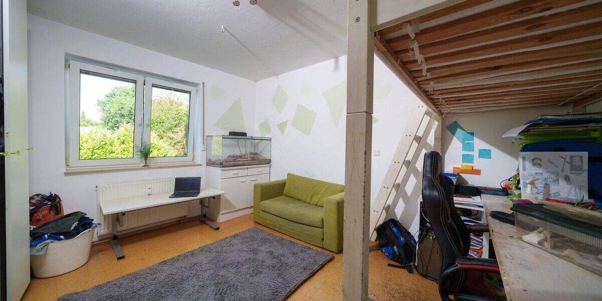 Etagenwohnung Bochum Dahlhausen - 8 Zimmer, 220 m&sup2;, 399.500&euro; | Angebot:25721357