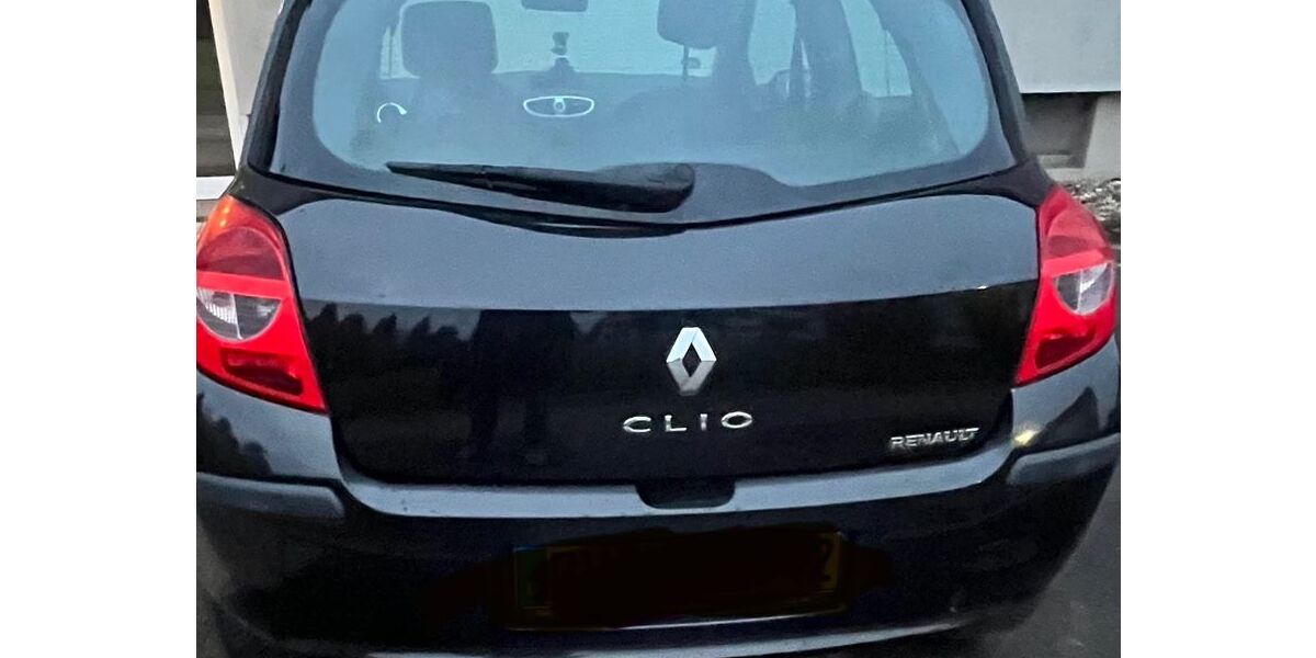 Renault Clio 152.900 km 1.300 &euro; Wetter 58300