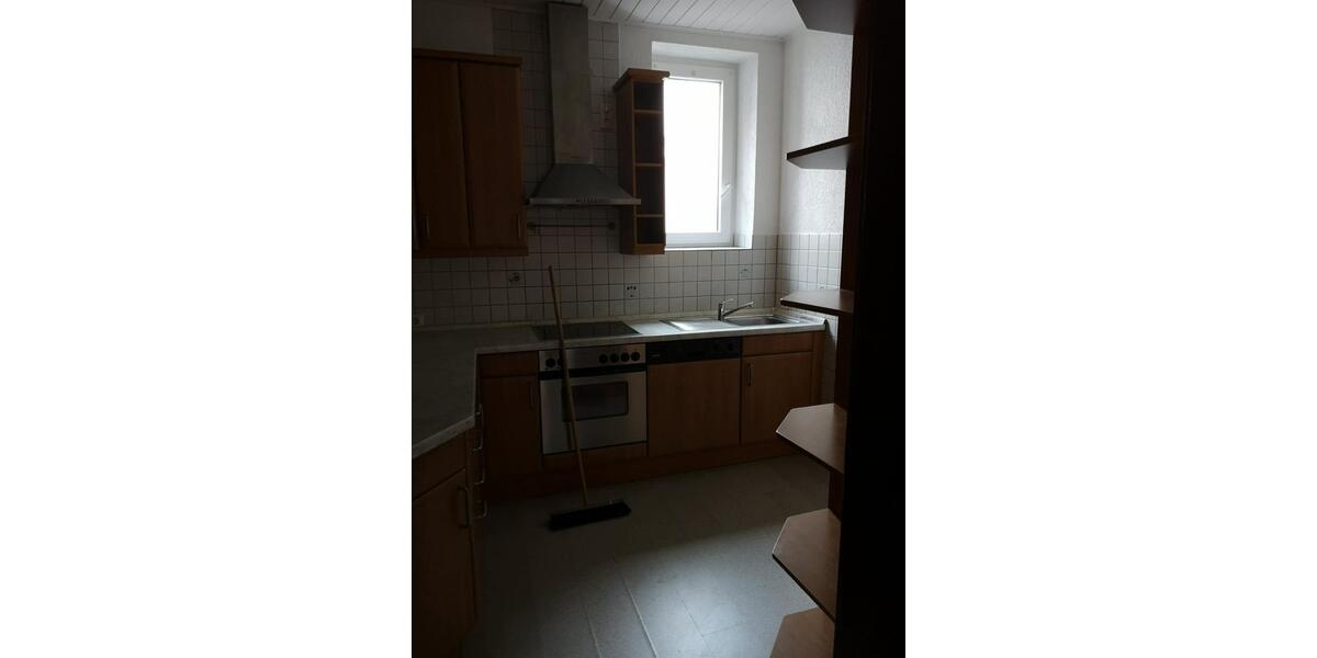 Etagenwohnung Solingen Mitte - 2 Zimmer, 60 m&sup2;, 500&euro; | Angebot:25931896