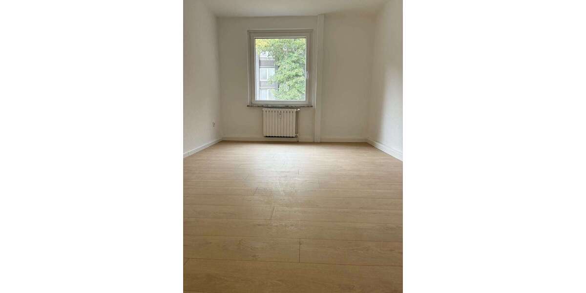 Etagenwohnung Duisburg Untermeiderich - 4 Zimmer, 65 m&sup2;, 520&euro; | Angebot:27183052