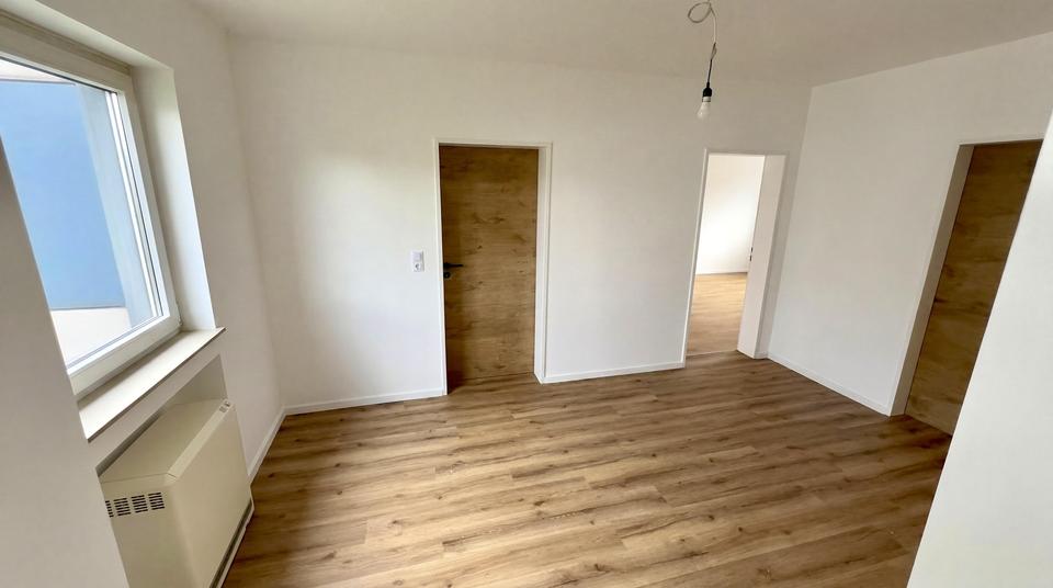 Etagenwohnung Gevelsberg - 3.5 Zimmer, 81 m&sup2;, 815&euro; | Angebot:26439191