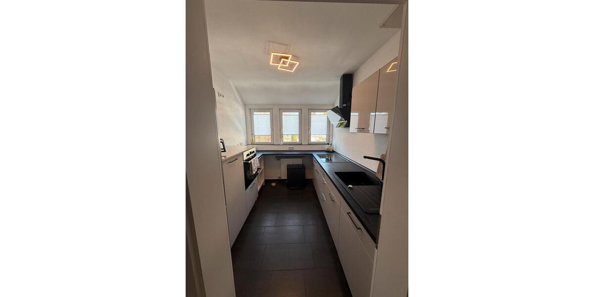 Dachgeschoßwohnung Gladbeck - 4.5 Zimmer, 83 m&sup2;, 750&euro; | Angebot:25806783