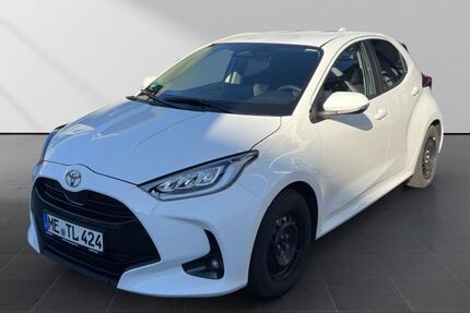 Toyota Yaris 15.351 km 21.989 &euro; Velbert 42549