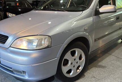 Opel Astra 148.900 km 2.990 &euro; Duisburg 47059