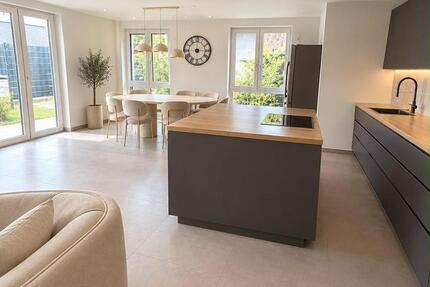 Wohnung Gladbeck Alt-Rentfort - 4 Zimmer, 140 m&sup2;, 1.590&euro; | Angebot:27569858