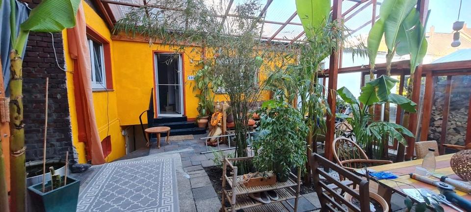 Etagenwohnung Duisburg Essenberg - 16 Zimmer, 600 m&sup2;, 550&euro; | Angebot:26444153