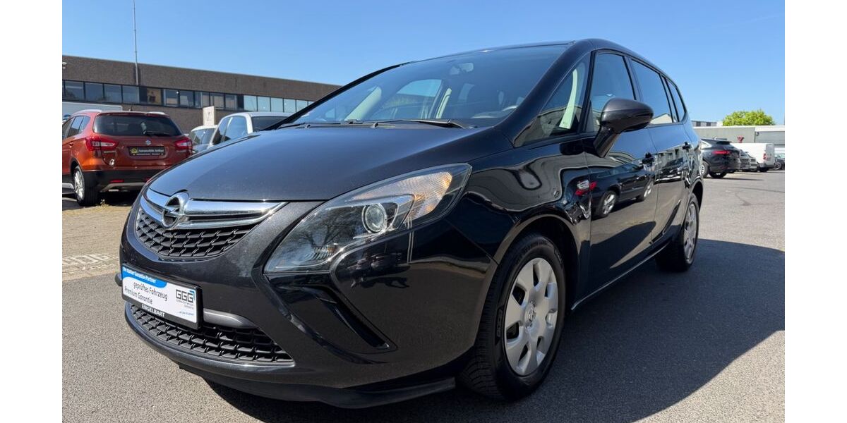 Opel Zafira 111.738 km 7.590 &euro; Düsseldorf 40233