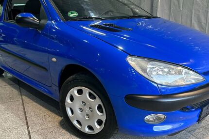 Peugeot 206 120.300 km 1.990 &euro; Duisburg 47059