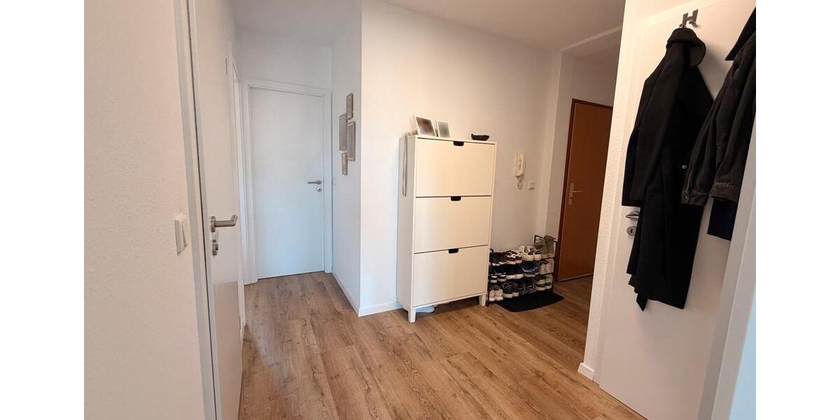 Dachgeschoßwohnung Duisburg Huckingen - 3 Zimmer, 70 m&sup2;, 230.000&euro; | Angebot:27213800