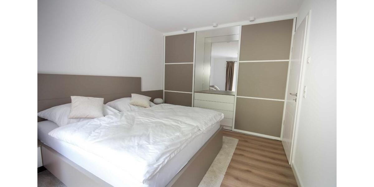 Etagenwohnung Düsseldorf Stadtbezirk 8 - 2.5 Zimmer, 74 m&sup2;, 1.450&euro; | Angebot:27536461