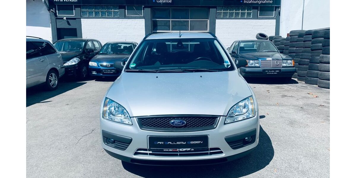 Ford Focus 155.000 km 2.390 &euro; Essen 45127