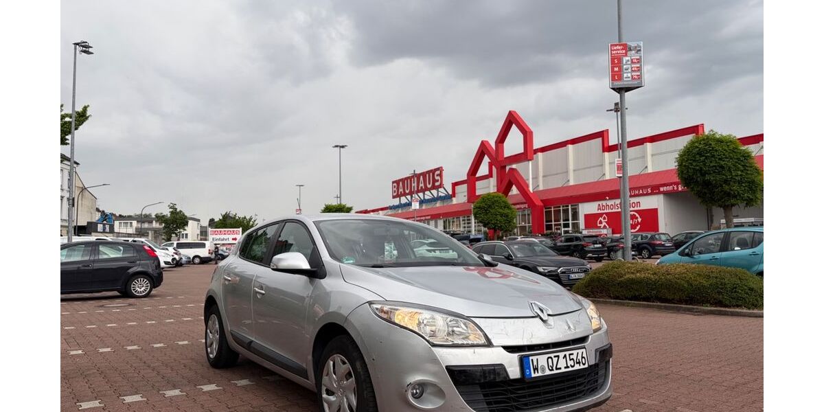 Renault Megane 109.300 km 4.000 &euro; Wuppertal 42287
