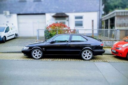 Saab 900 247.000 km 13.500 &euro; Solingen 42657
