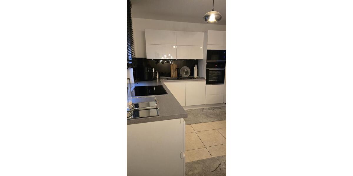 Erdgeschoßwohnung Remscheid Lüttringhausen - 5 Zimmer, 173 m&sup2;, 369.000&euro; | Angebot:27198841