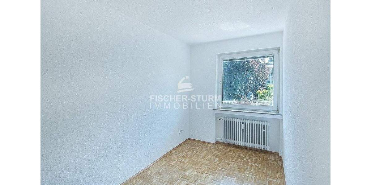 Etagenwohnung Düsseldorf Oberkassel - 3 Zimmer, 84 m&sup2;, 495.000&euro; | Angebot:25744670