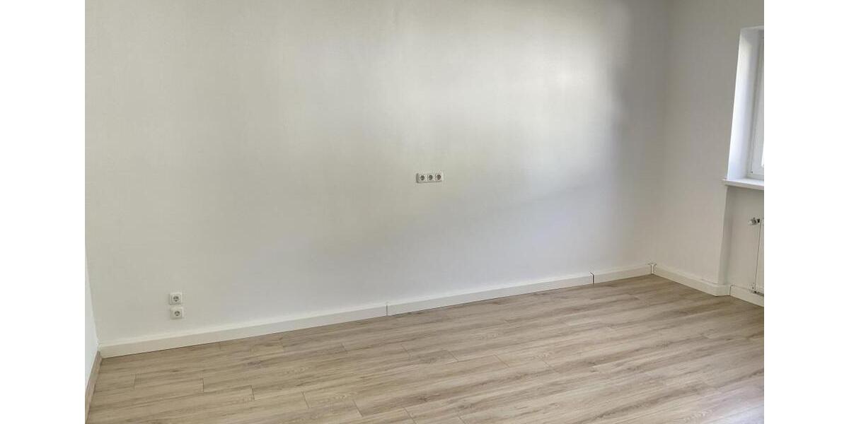 Etagenwohnung Duisburg Duisburg-Mitte - 2 Zimmer, 62 m&sup2;, 509&euro; | Angebot:26199766