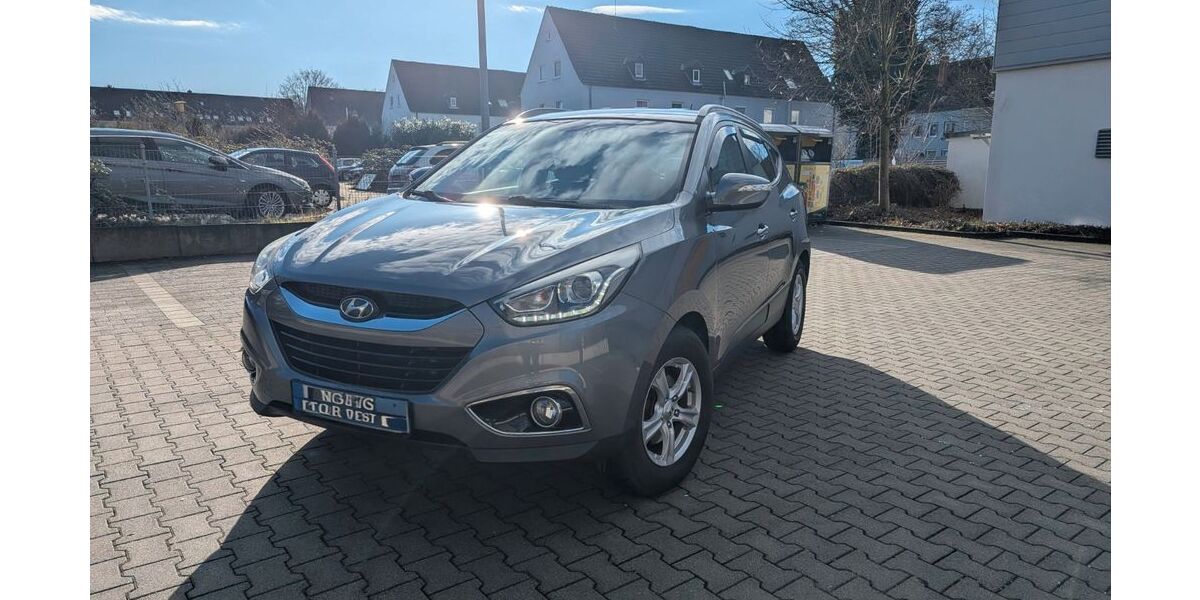 Hyundai ix35 126.000 km 12.000 &euro; Gladbeck 45968
