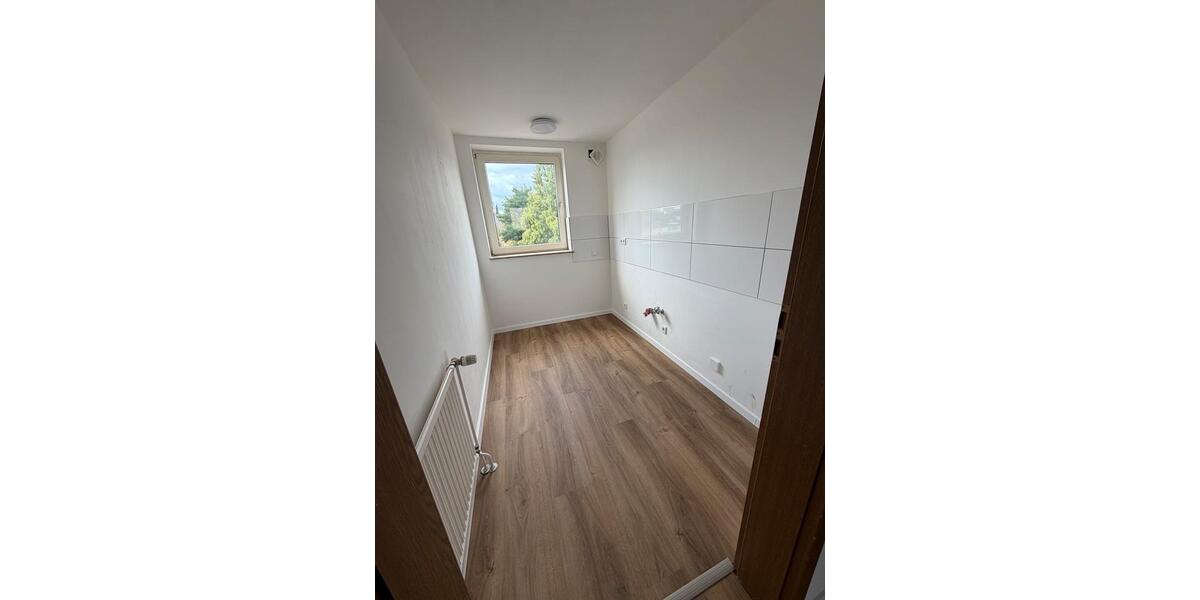 Dachgeschoßwohnung Gelsenkirchen Rotthausen - 3 Zimmer, 55 m&sup2;, 590&euro; | Angebot:27553898