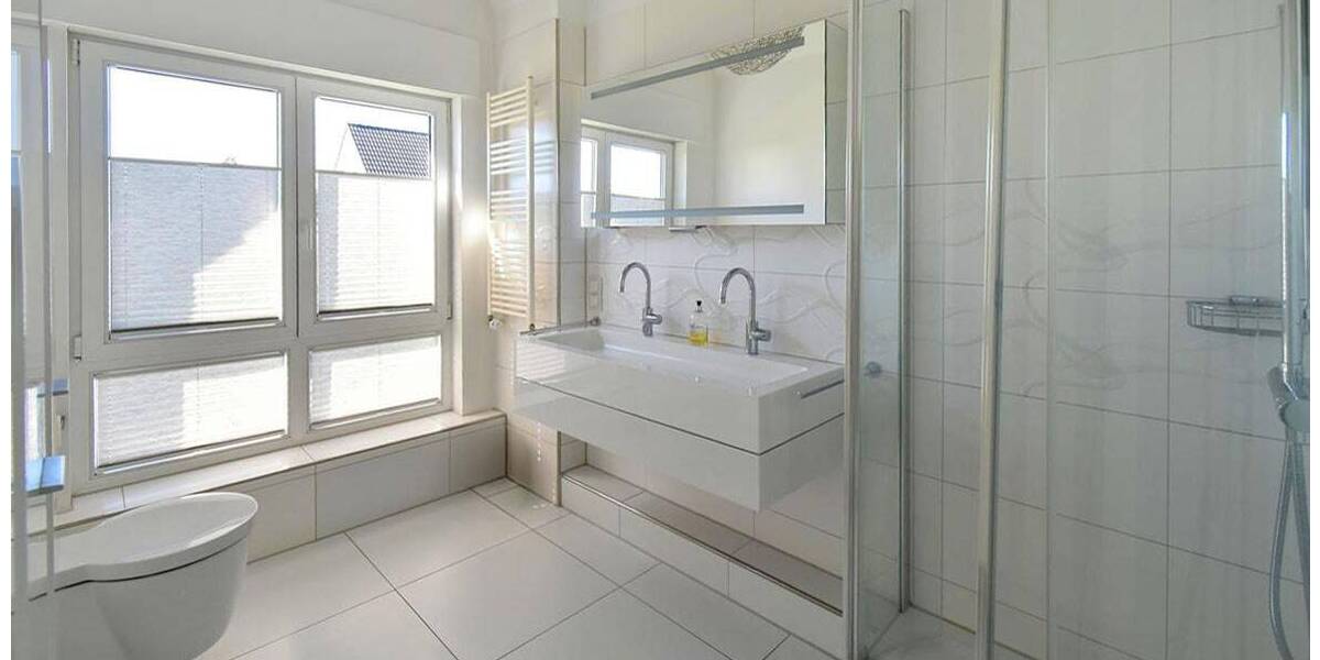 Einfamilienhaus Heiligenhaus Isenbügel - 7 Zimmer, 217 m&sup2;, 995.000&euro; | Angebot:26015012