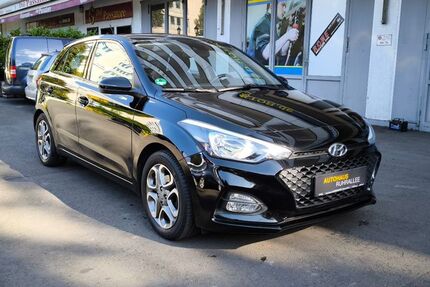Hyundai i20 79.000 km 10.990 &euro; Essen 45138