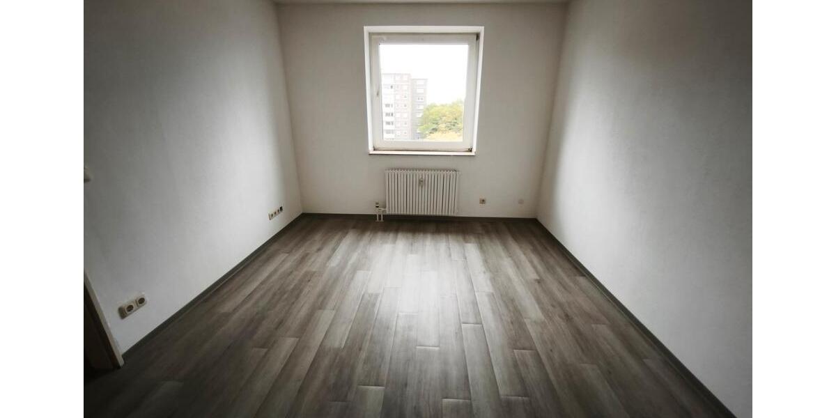 Etagenwohnung Duisburg Huckingen - 3 Zimmer, 92 m&sup2;, 1.050&euro; | Angebot:27586893