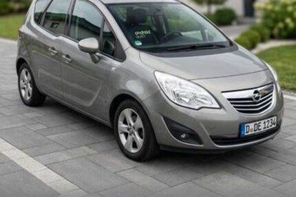 Opel Meriva 150.000 km 5.499 &euro; Gladbeck 45964
