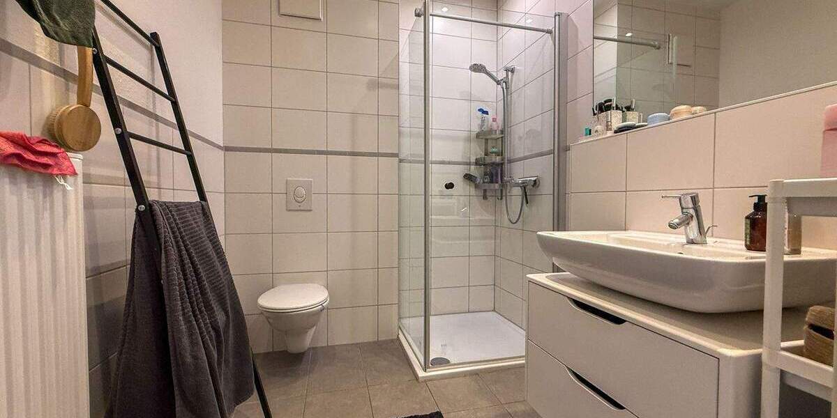 Reihenmittelhaus Neuss Furth-Süd - 5 Zimmer, 159 m&sup2;, 669.000&euro; | Angebot:25862487