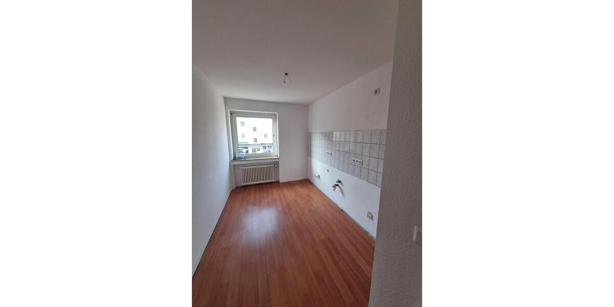 Etagenwohnung Bochum Bochum-Mitte - 2 Zimmer, 61 m&sup2;, 400&euro; | Angebot:26049214