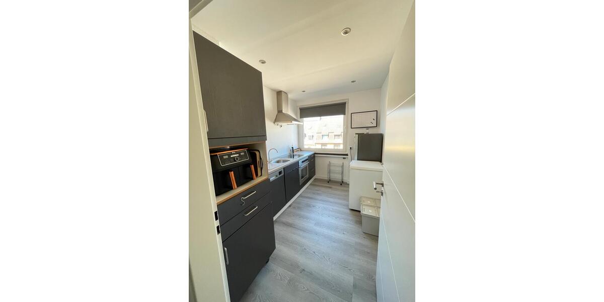 Etagenwohnung Duisburg Duisburg-Mitte - 3.5 Zimmer, 74 m&sup2;, 595&euro; | Angebot:26382975