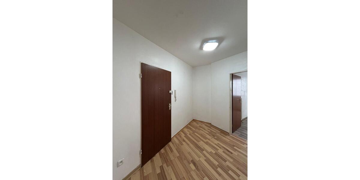 Erdgeschoßwohnung Gelsenkirchen Gelsenkirchen-Mitte - 2 Zimmer, 67 m&sup2;, 700&euro; | Angebot:25981110