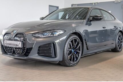 BMW i4 53.760 km 48.450 &euro; Hagen 58119