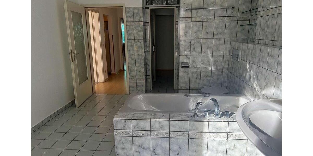 Etagenwohnung Hagen - 2 Zimmer, 86 m&sup2;, 470&euro; | Angebot:26455643