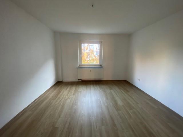 Etagenwohnung Essen Stadtbezirk VI - 2 Zimmer, 62 m&sup2;, 653&euro; | Angebot:25046142