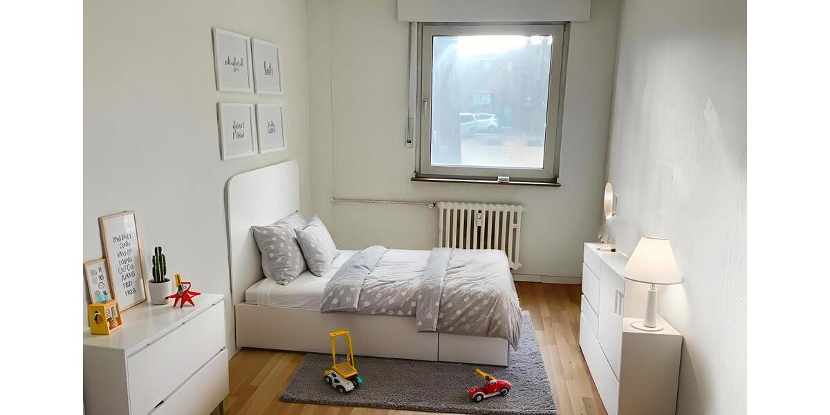 Erdgeschoßwohnung Duisburg Ruhrort - 3 Zimmer, 82 m&sup2;, 579&euro; | Angebot:26427129