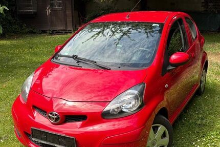 Toyota Aygo (X) 152.000 km 2.490 &euro; Witten 58452