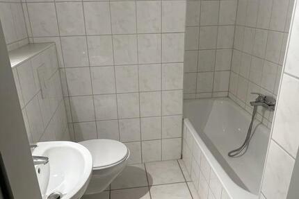 Wohnung Oberhausen Alt-Oberhausen - 2 Zimmer, 45 m&sup2;, 415&euro; | Angebot:27536580