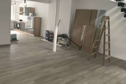 Wohnung Essen - Essen-Stadtmitte Stadtmitte - 4 Zimmer, 121 m&sup2;, 1.030&euro; | Angebot:25984378