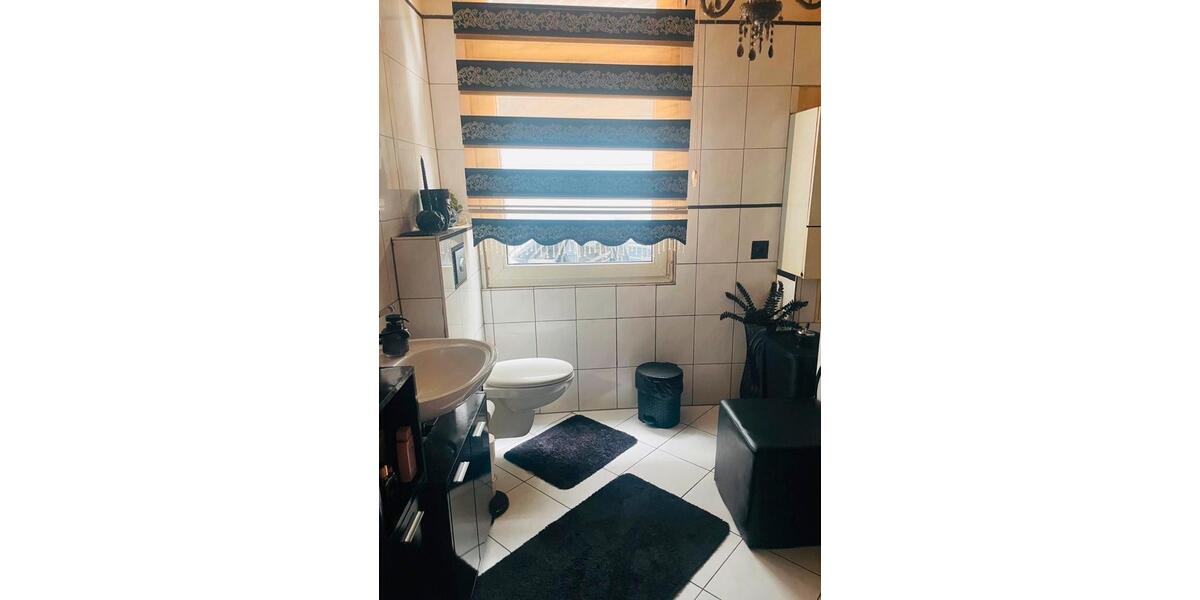 Mehrfamilienhaus, Wohnhaus Wuppertal Gemarkung Langerfeld - 11 Zimmer, 300 m&sup2;, 465.000&euro; | Angebot:27537403