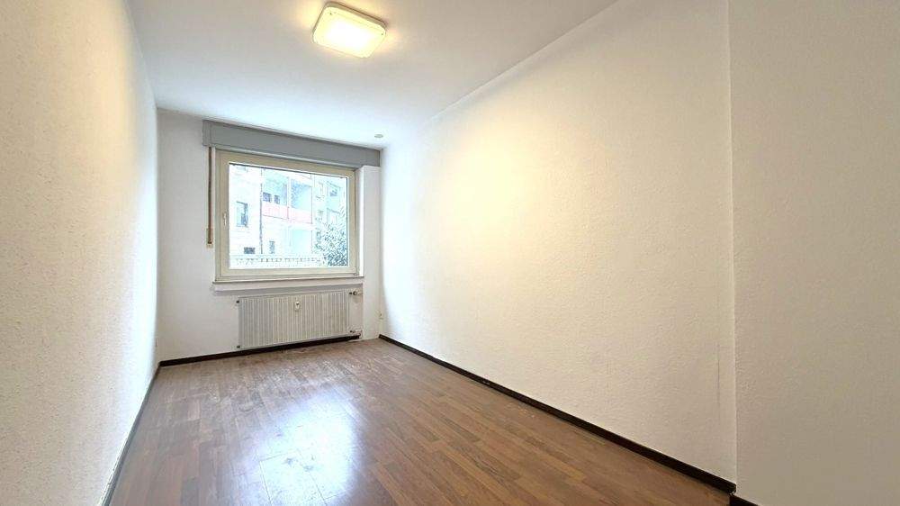 Etagenwohnung Duisburg Alt-Hamborn - 3 Zimmer, 63 m&sup2;, 85.000&euro; | Angebot:25916180