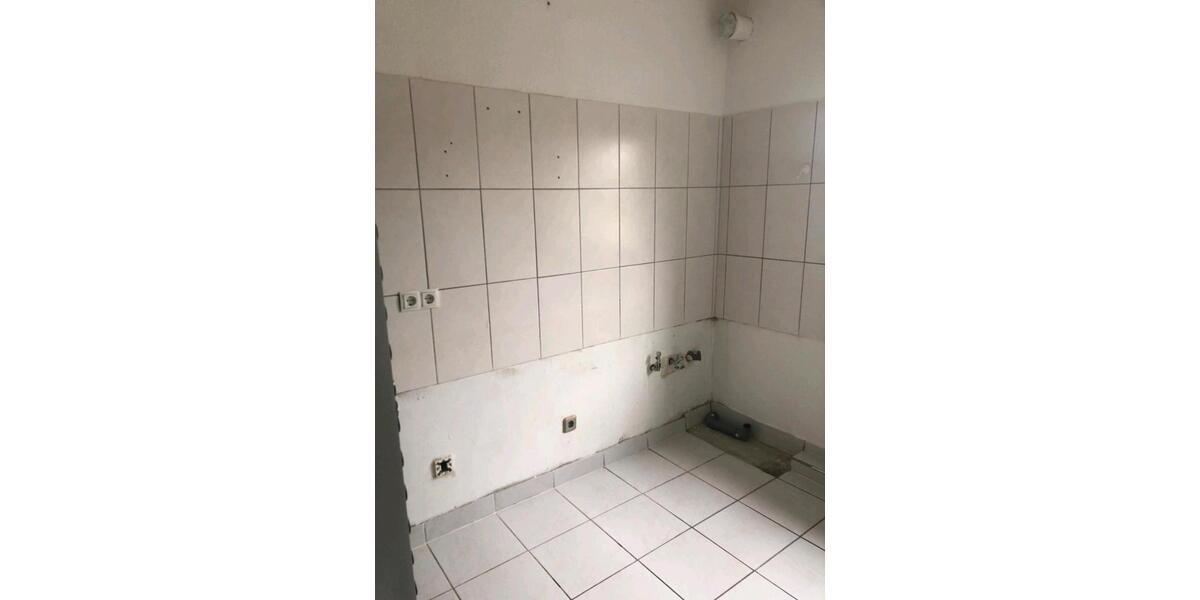 Etagenwohnung Duisburg Hochheide - 3 Zimmer, 75 m&sup2;, 900&euro; | Angebot:26039385