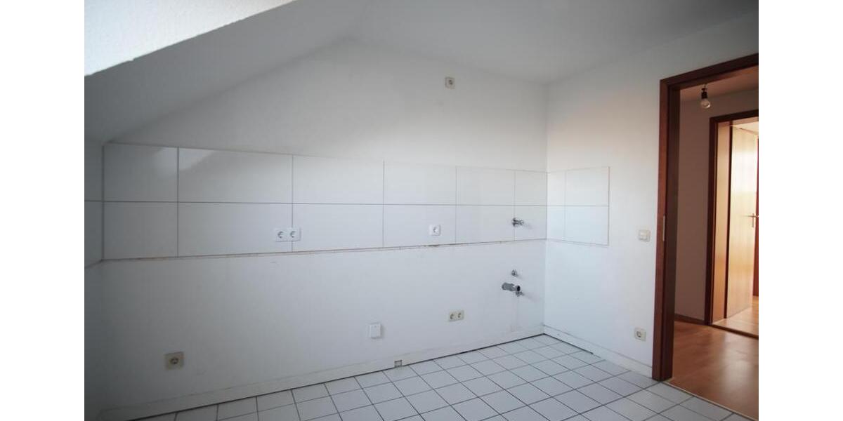 Dachgeschoßwohnung Oberhausen - 2 Zimmer, 51 m&sup2;, 469&euro; | Angebot:25644833