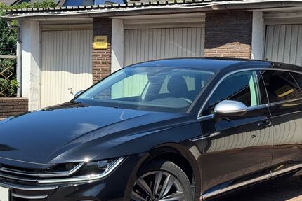 VW Arteon 106.000 km 23.990 &euro; Duisburg 47179