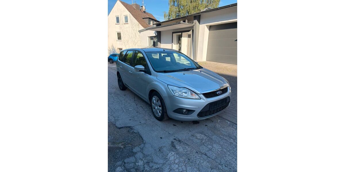 Ford Focus 199.000 km 2.200 &euro; Solingen 42657