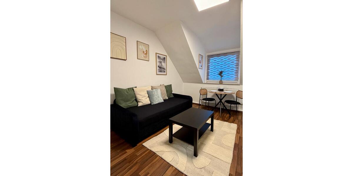 Dachgeschoßwohnung Essen Stadtbezirk III - 3 Zimmer, 55 m&sup2;, 2.100&euro; | Angebot:25317745
