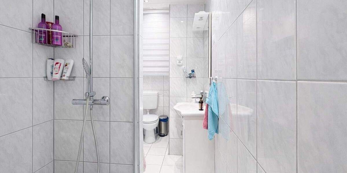 Etagenwohnung Gelsenkirchen Neustadt - 3 Zimmer, 80 m&sup2;, 550&euro; | Angebot:25970239