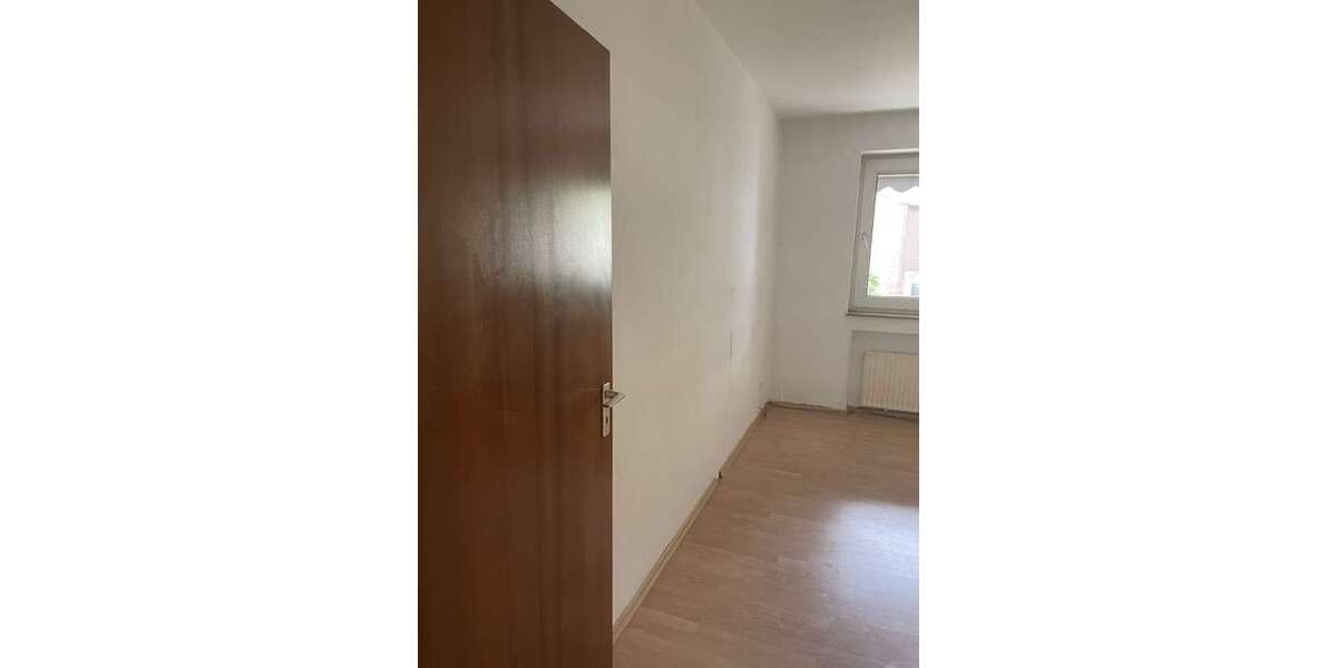 Etagenwohnung Gelsenkirchen Bulmke-Hüllen - 3 Zimmer, 79 m&sup2;, 428&euro; | Angebot:27221016