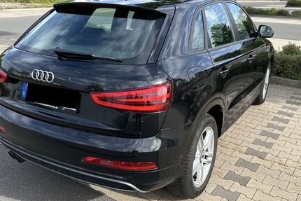 Audi Q3 180.000 km 10.900 &euro; Düsseldorf 40547
