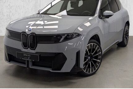 BMW iX3 5.500 km 84.710 &euro; Düsseldorf 40595