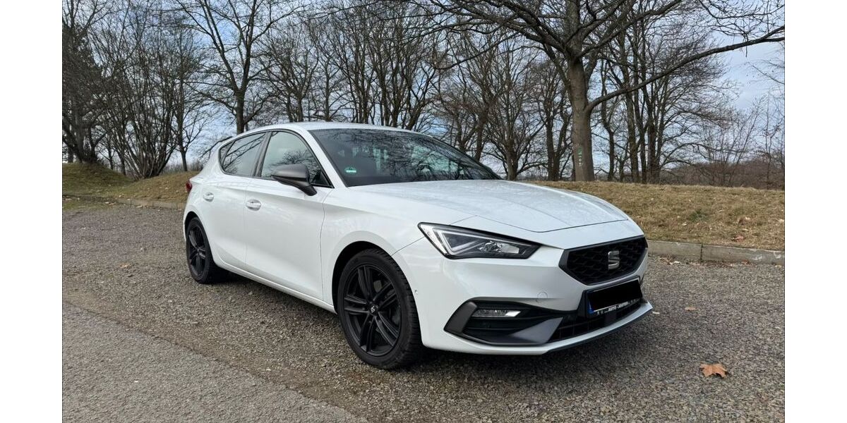 Seat Leon 111.000 km 17.000 &euro; Radevormwald 42477