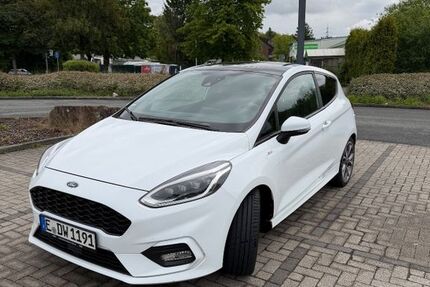 Ford Fiesta 129.000 km 9.999 &euro; Essen 45157